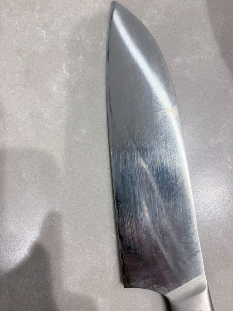 How to sharpen a japanese knife: a Verdun santoku from Tsubame-Sanjo, thirteen years old